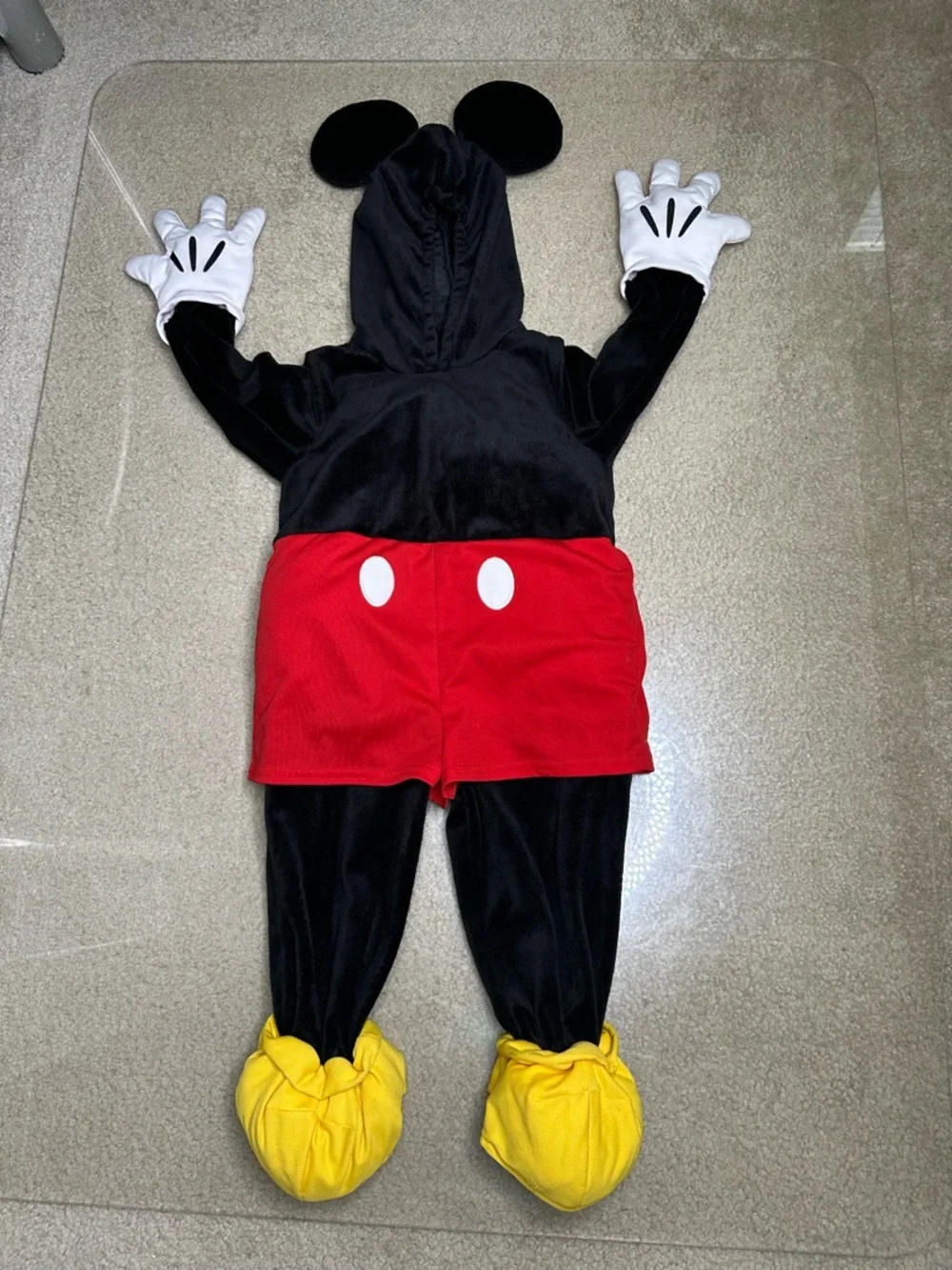 DISNEY MICKEY MOUSE COSTUME UNISEX TODDLER 2T - Picture 1 of 4